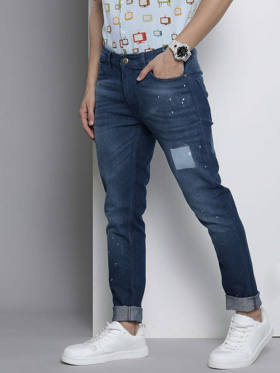 Shop Men Colorspray Jeans Online.