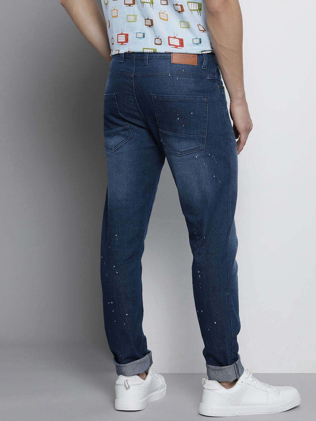 Shop Men Colorspray Jeans Online.