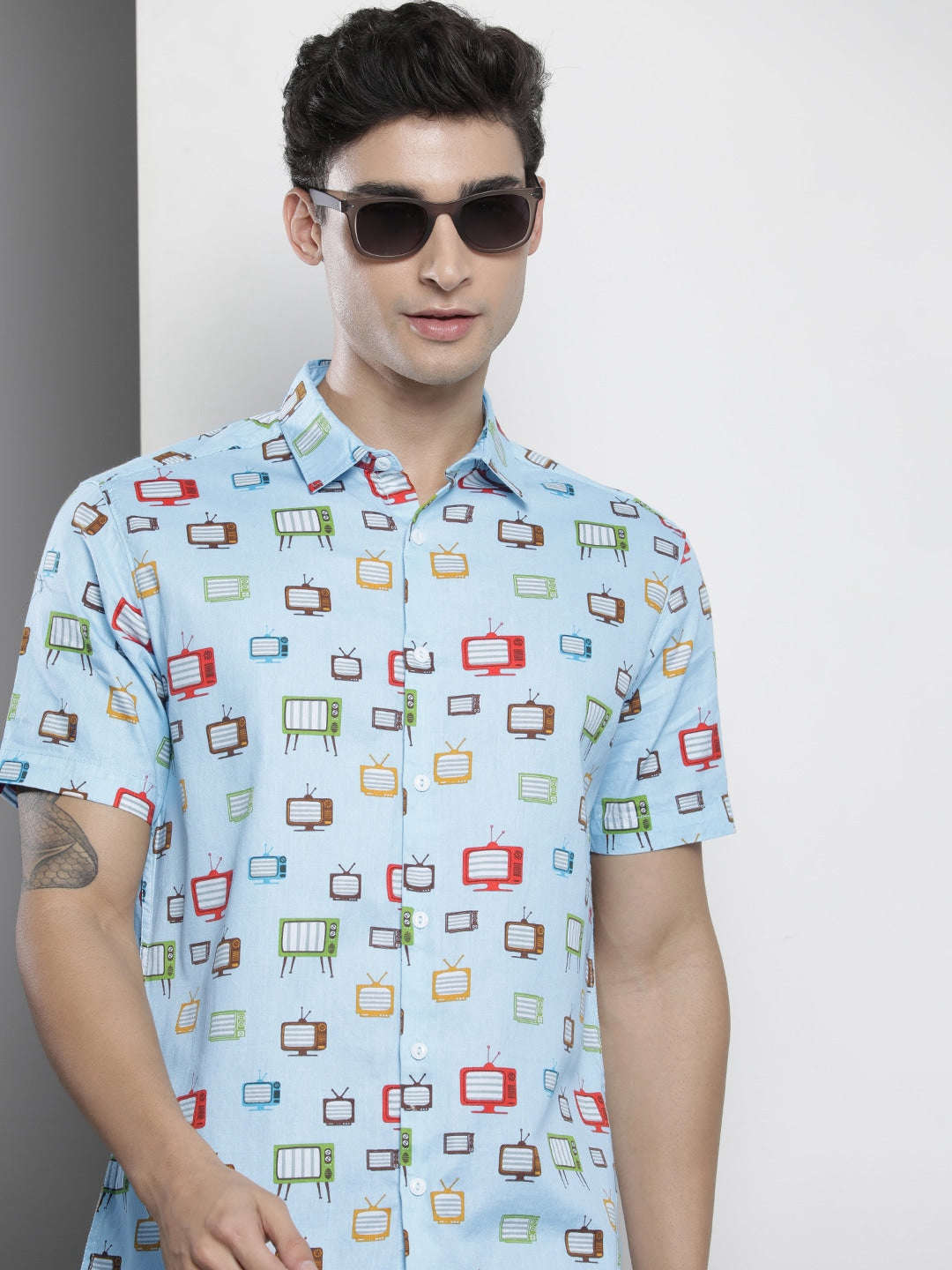 Shop Men Casual Shirt Online.