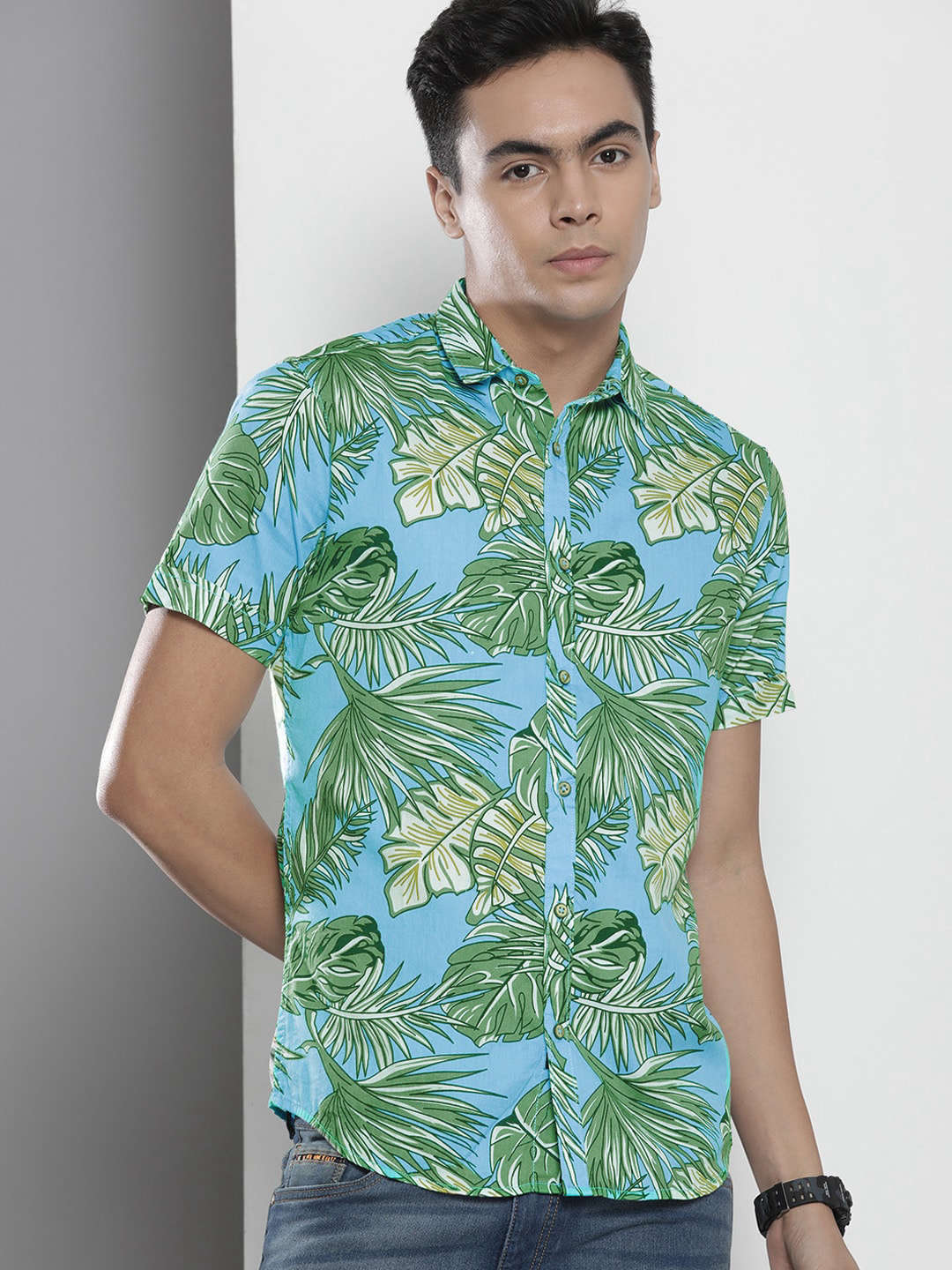 Shop Men Tropical Printed Shirt Online.