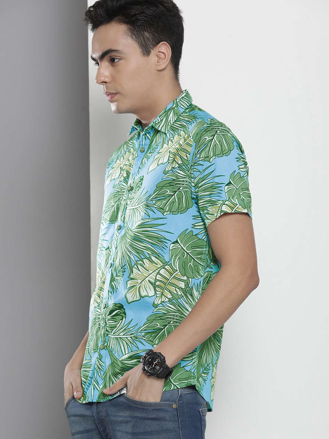 Shop Men Tropical Printed Shirt Online.