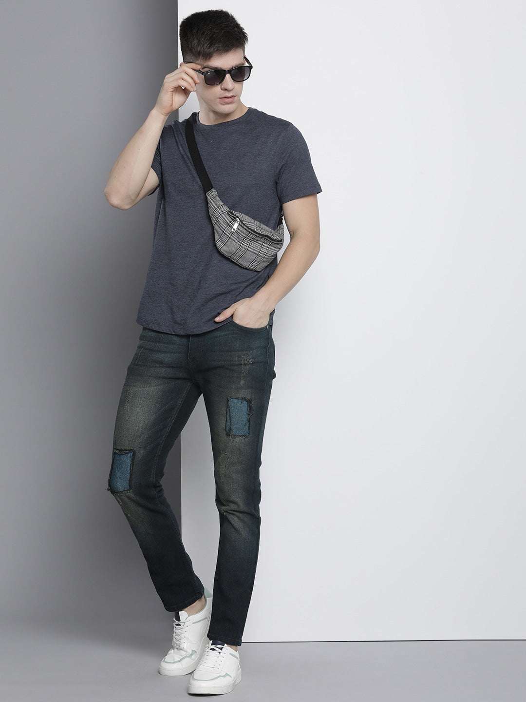 Shop Men Slim Fit Jeans Online.