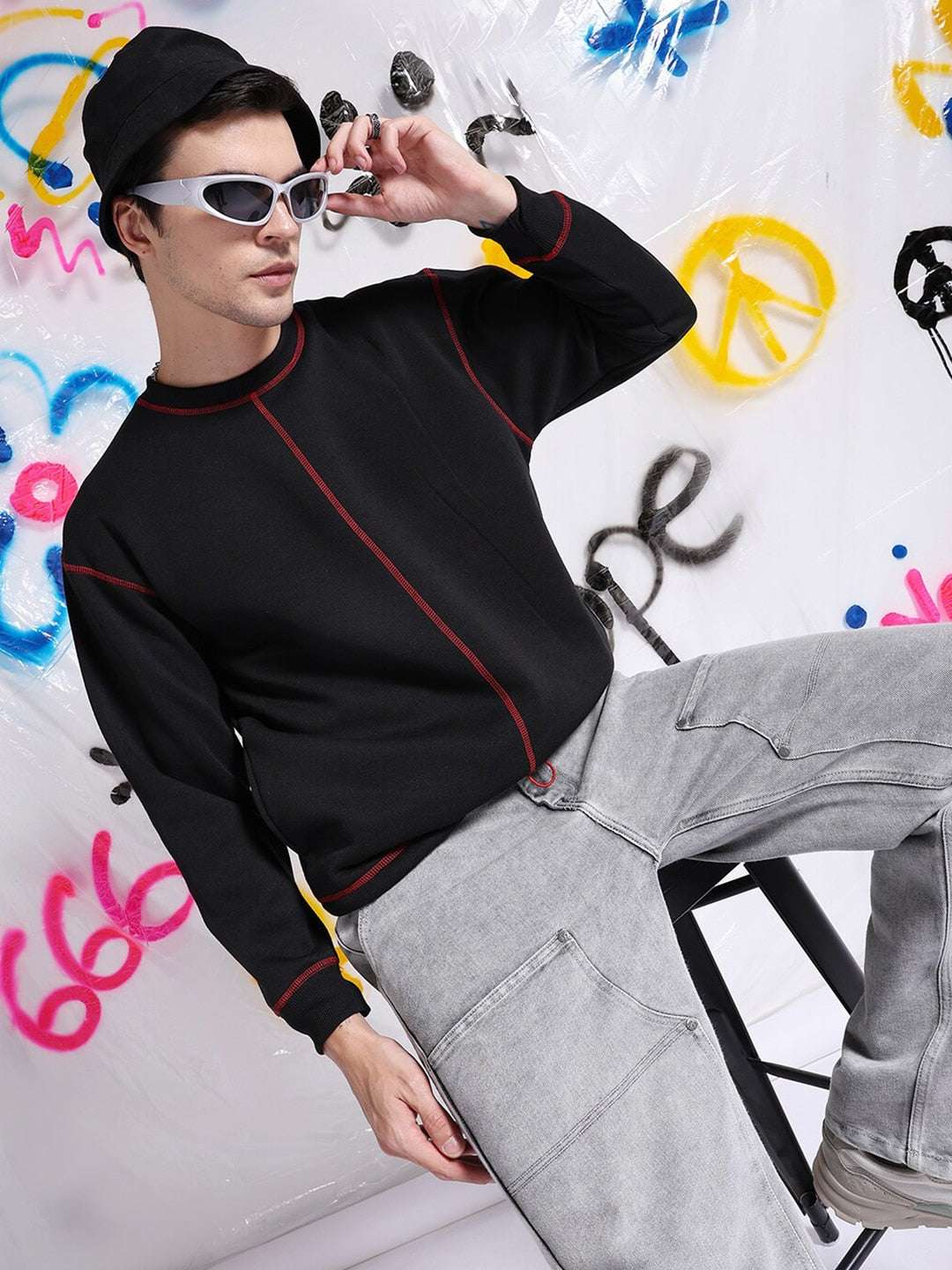 Men's Solid Relaxed Fit Sweatshirt