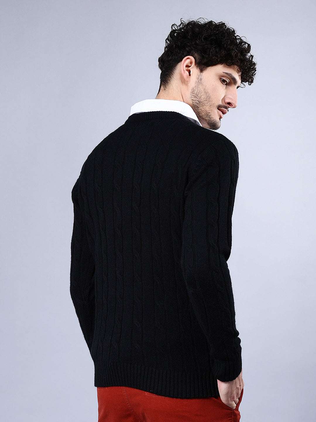 Shop Men's Knitted Regular Fit Sweater Online.