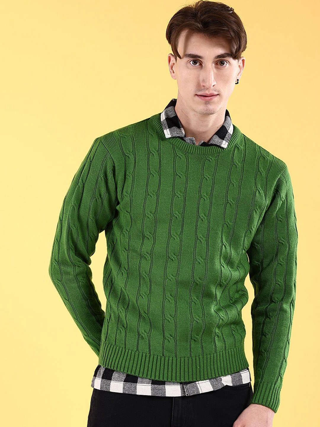 Shop Men's Knitted Regular Fit Sweater Online.