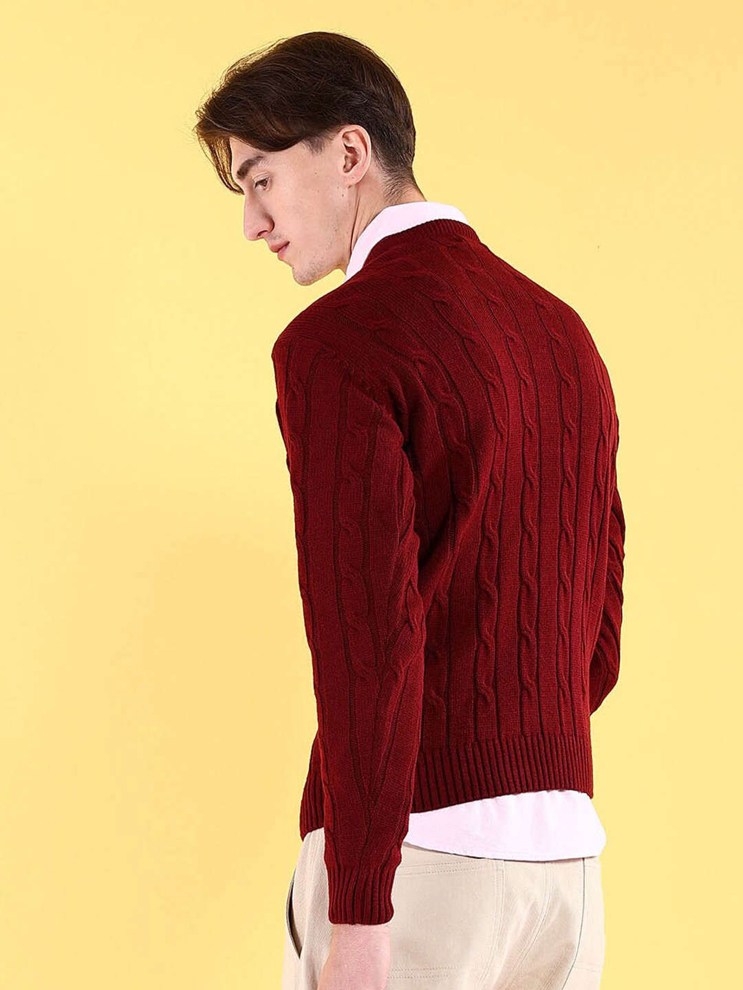 Shop Men's Knitted Regular Fit Sweater Online.