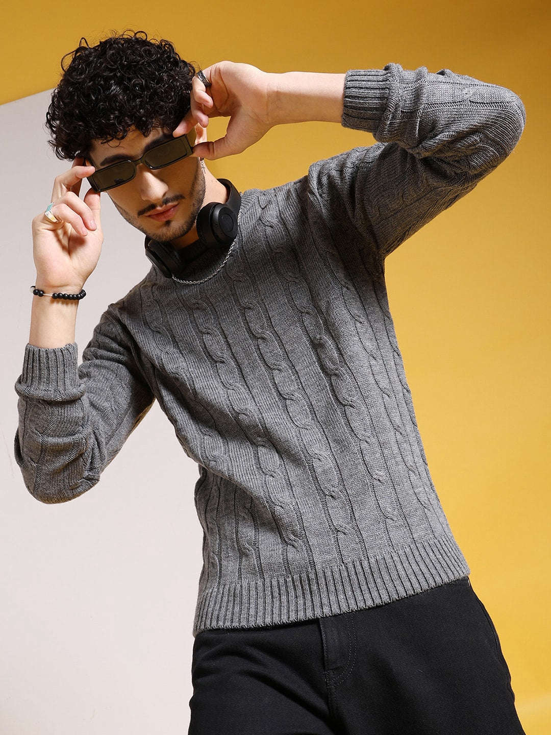 Shop Men's Knitted Regular Fit Sweater Online.