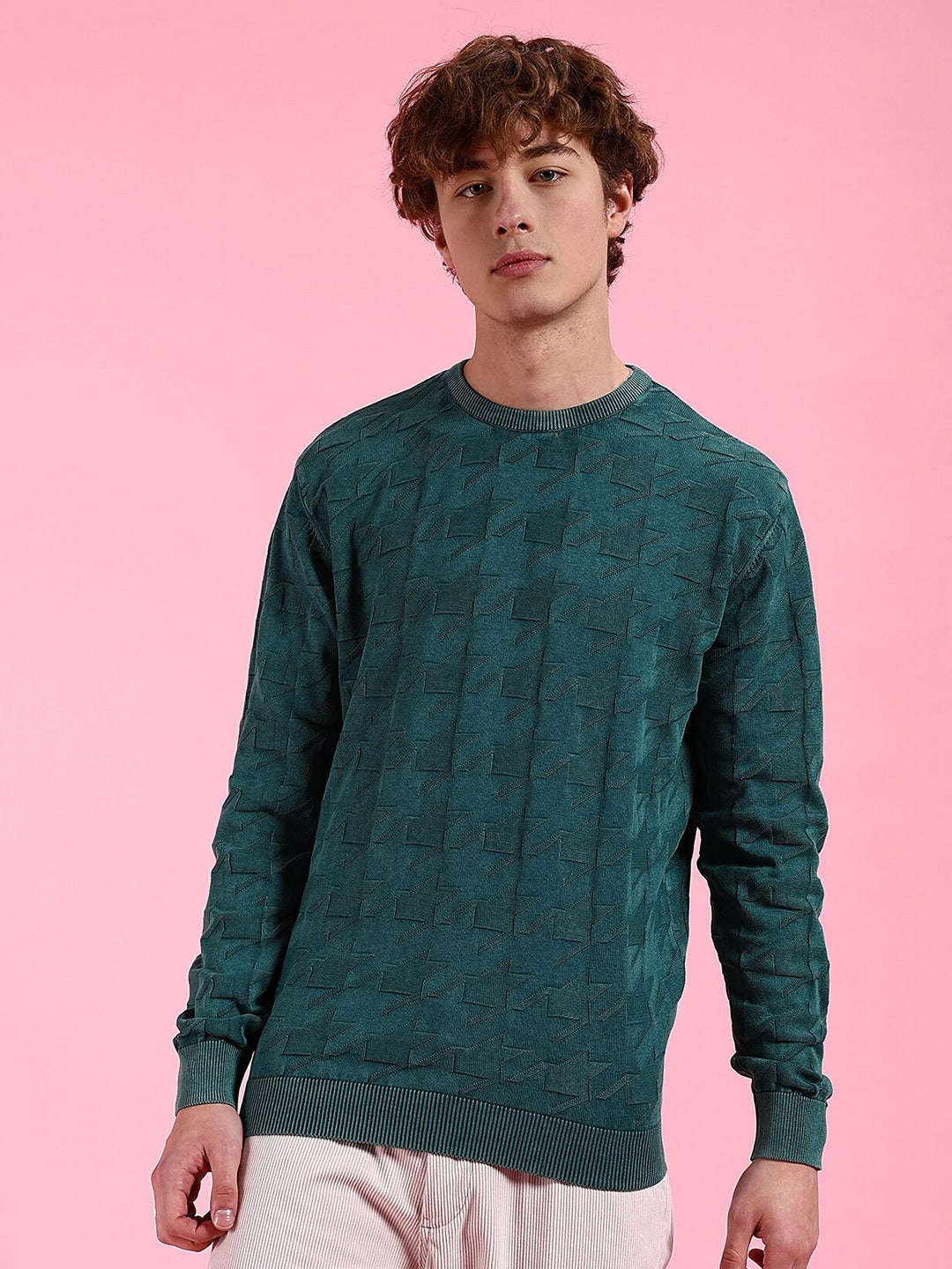 Shop Men's Textured Regular Fit Sweater Online.