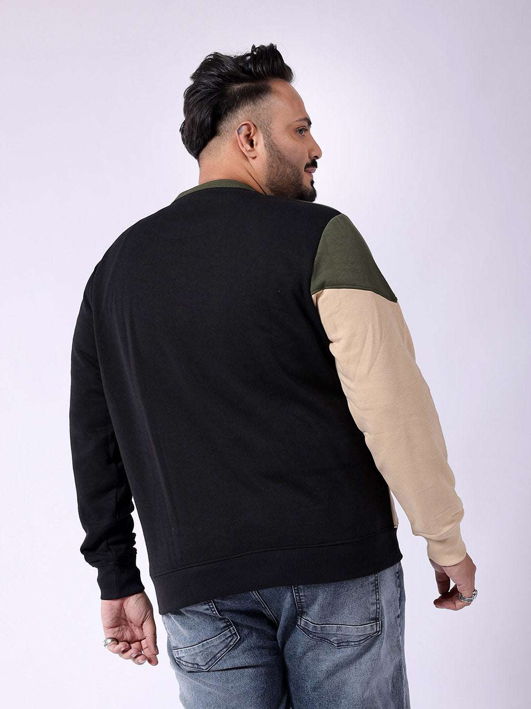 Shop Men's Colourblocked Plus Size Sweatshirt Online.