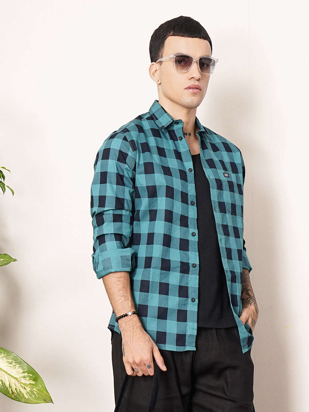 Shop Men Checked Casual Shirt Online.