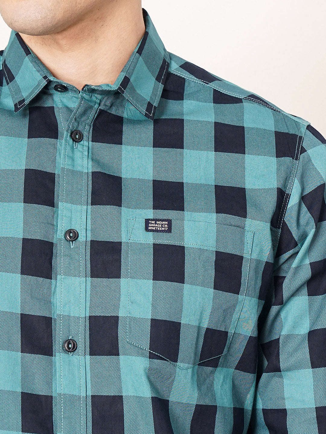 Shop Men Checked Casual Shirt Online.