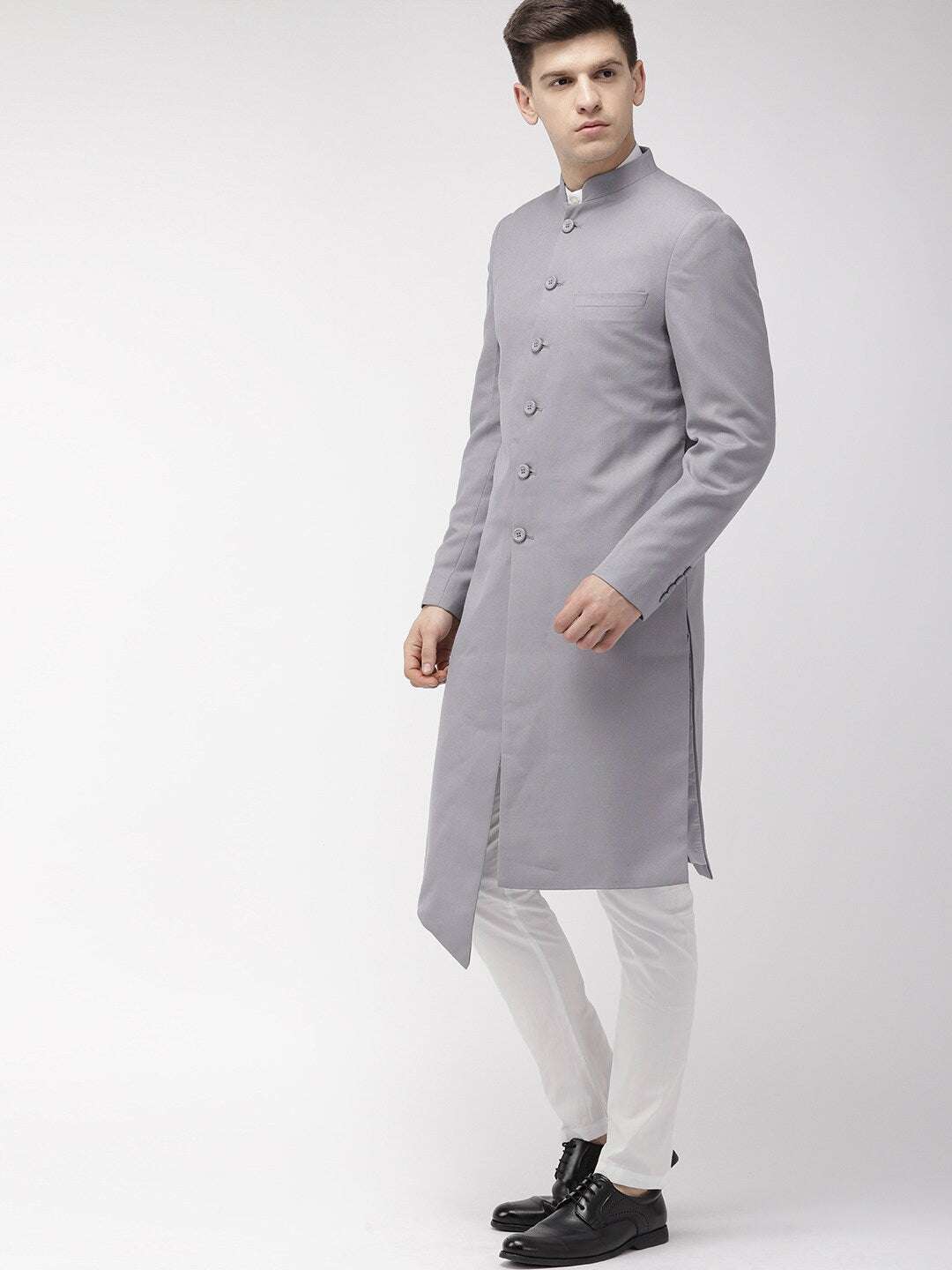 Shop Men Sherwani Set Online.