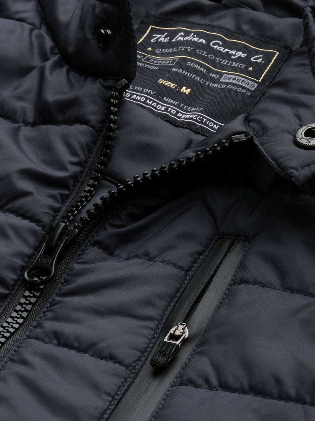 Shop Men Puffer Jacket Online.