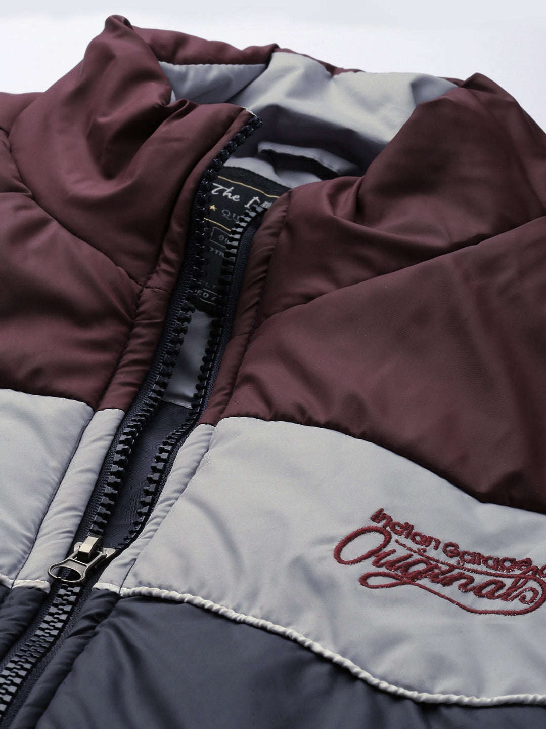 Shop Men Puffer Jacket Online.