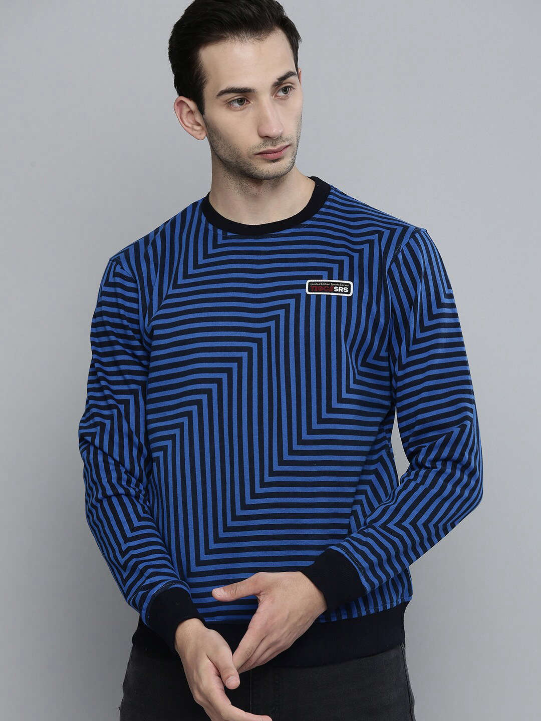 Shop Men's Striped Regular Fit Sweatshirt Online.