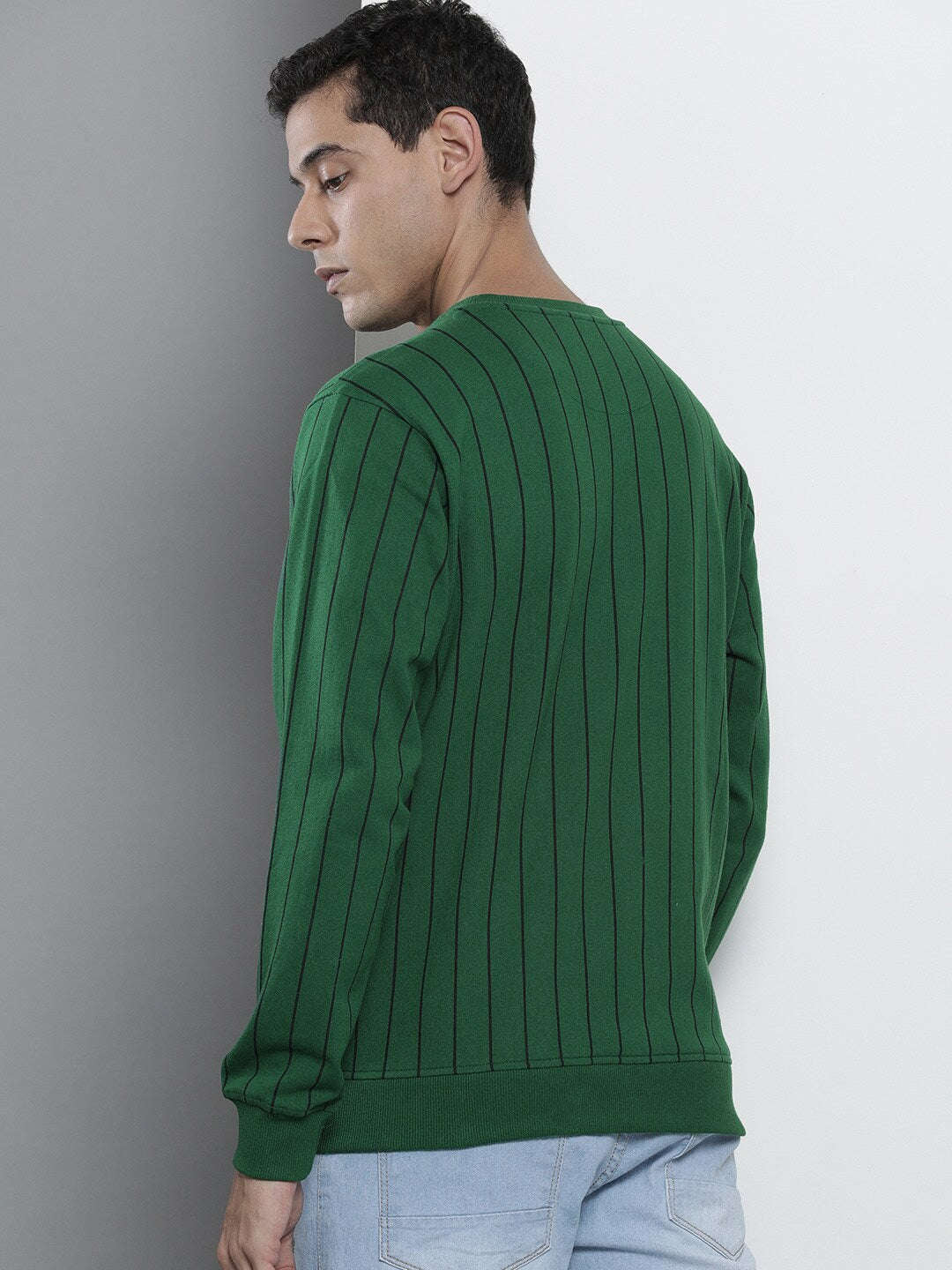 Shop Men's Striped Regular Fit Sweatshirt Online.