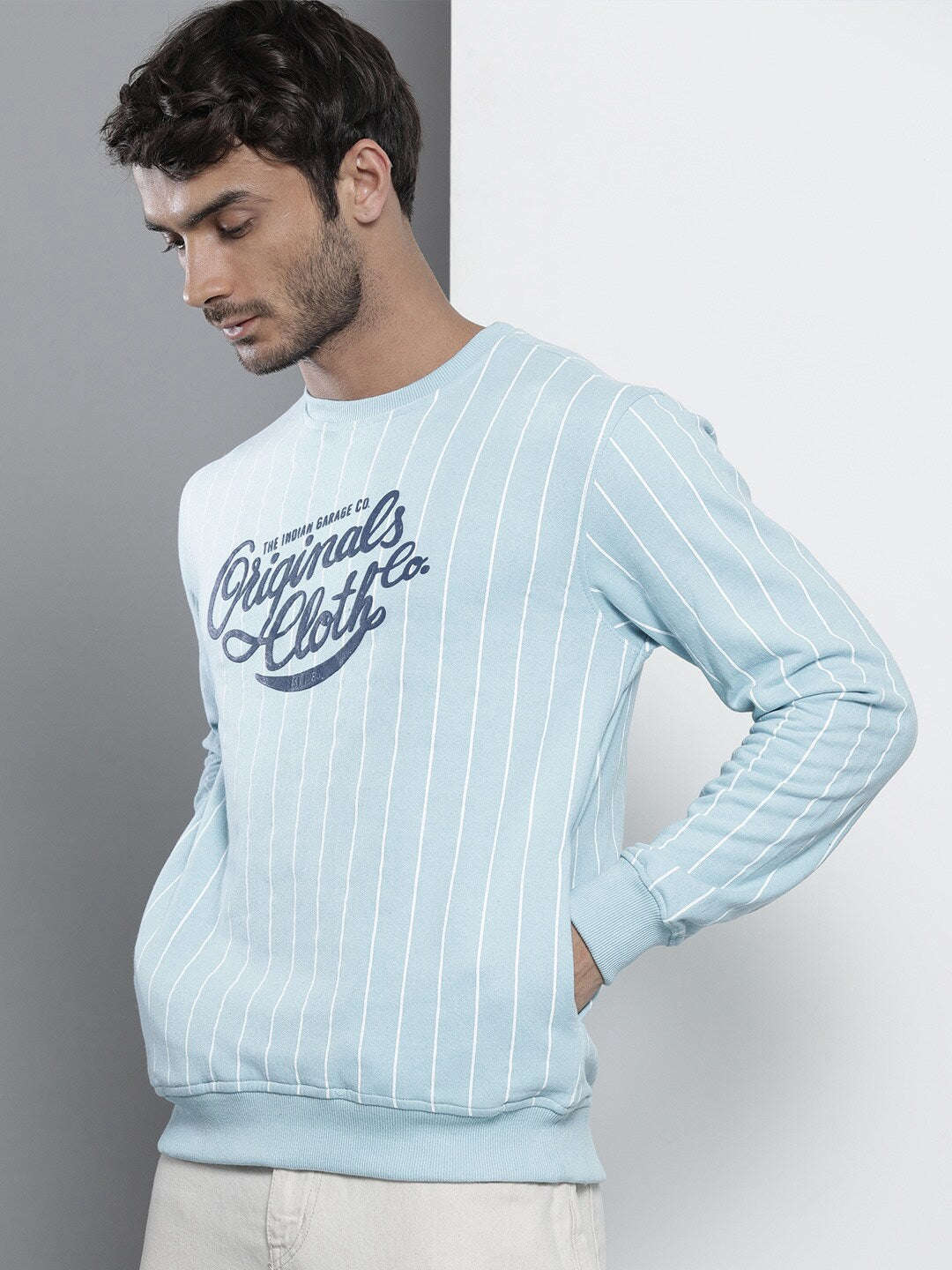 Shop Men's Striped Regular Fit Sweatshirt Online.