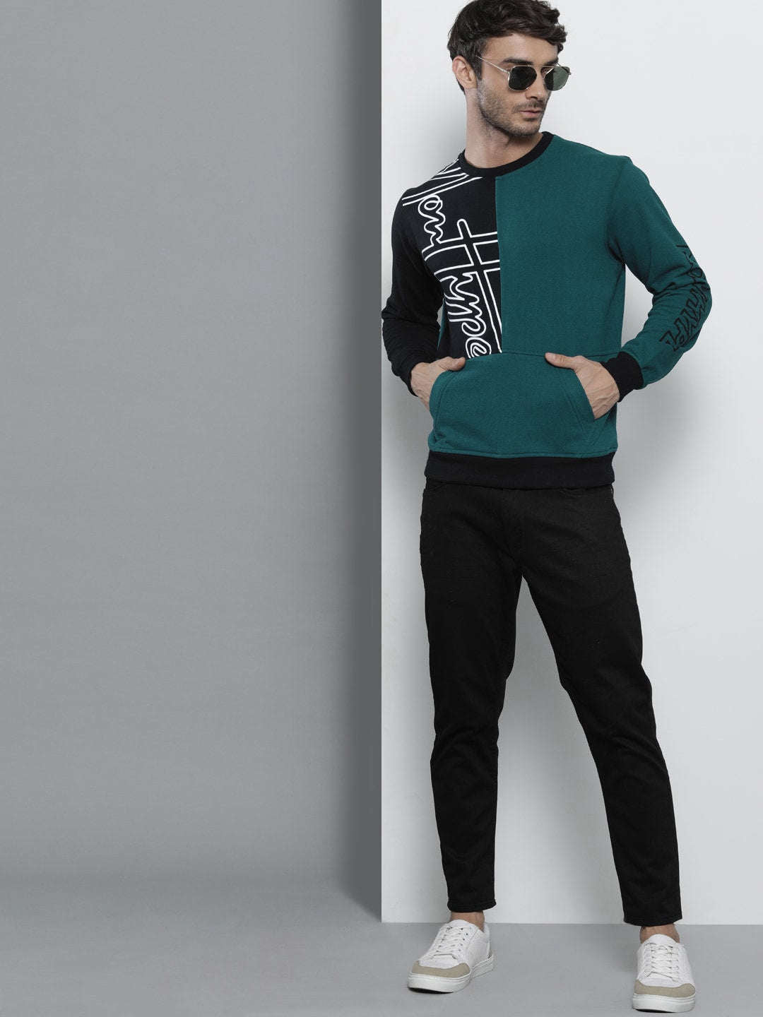 Shop Men's Colourblocked Regular Fit Sweatshirt Online.