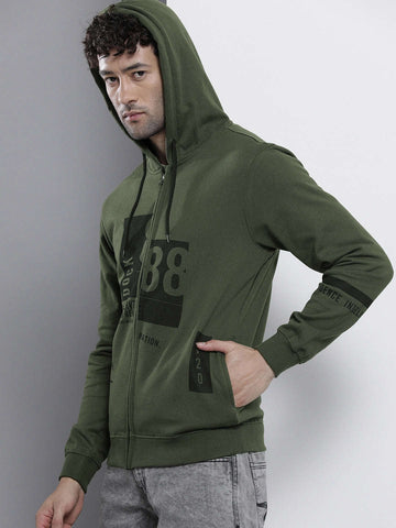 Shop Men's Printed Regular Fit Sweatshirt Online.