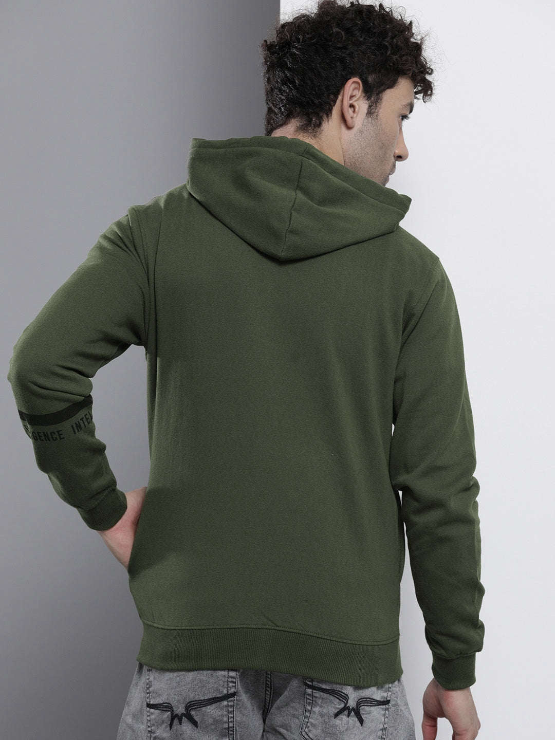 Men's Printed Regular Fit Sweatshirt