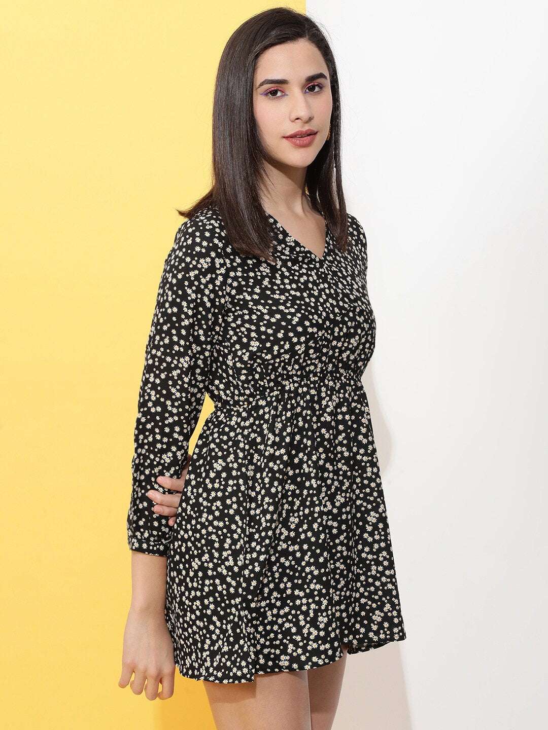 Shop Women Printed V Neck Flare Dress Online.