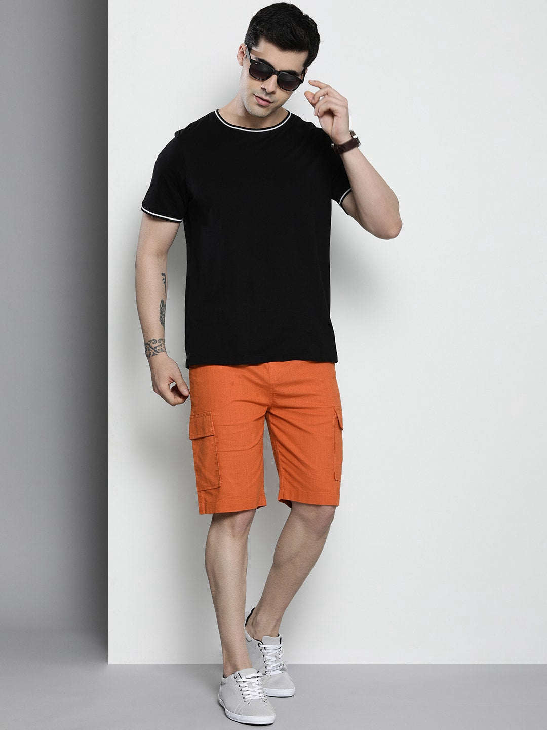 Shop Men Linen Cargo Shorts Online.