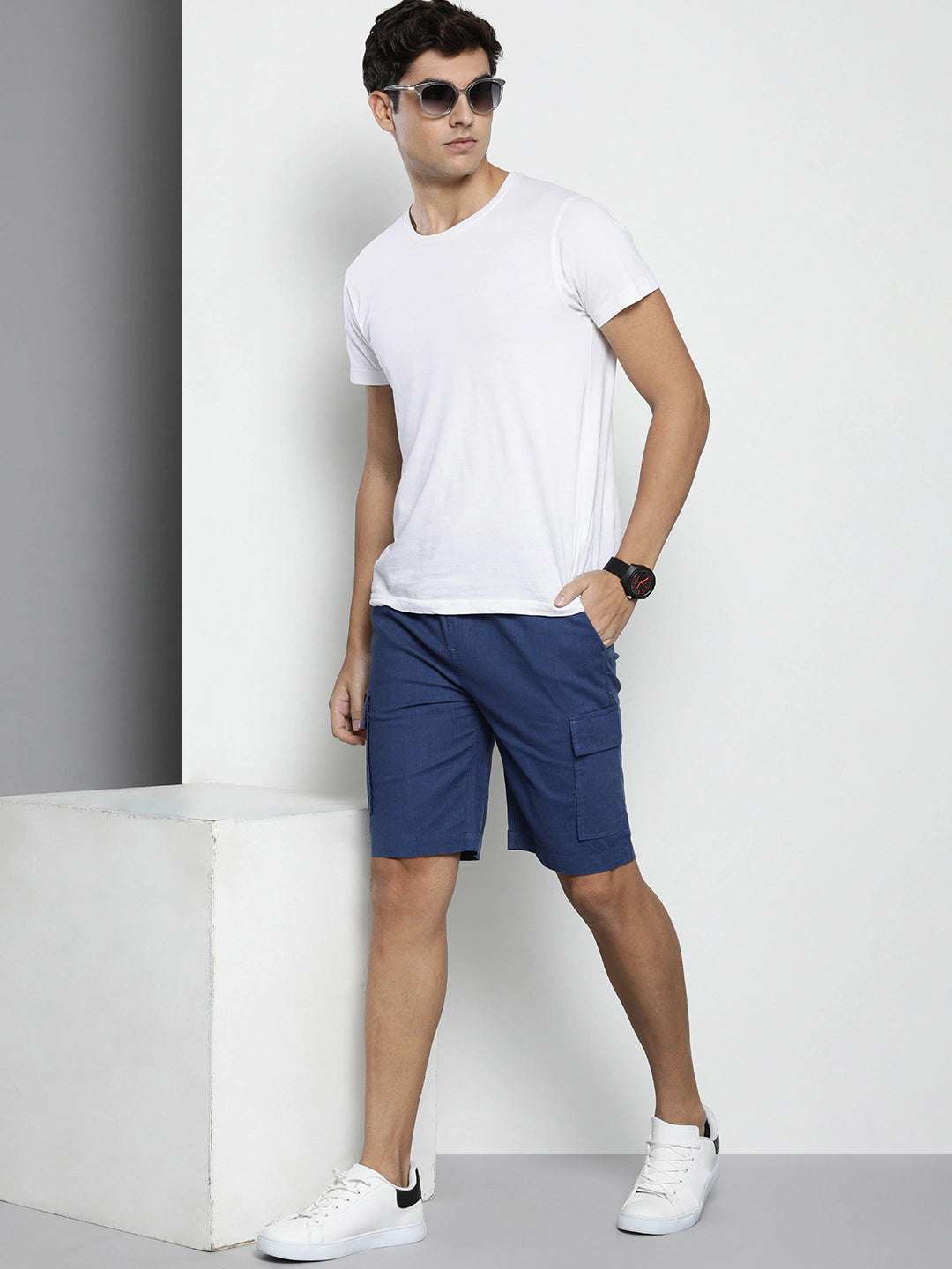 Shop Men Linen Cargo Shorts Online.