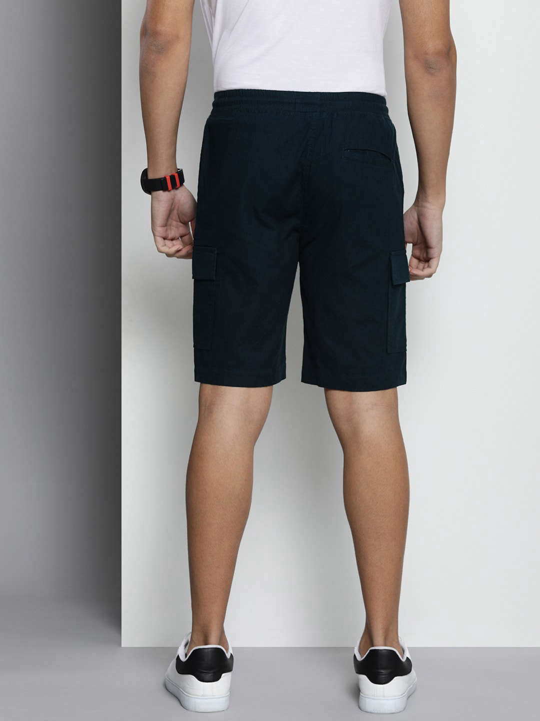 Shop Men Linen Cargo Shorts Online.