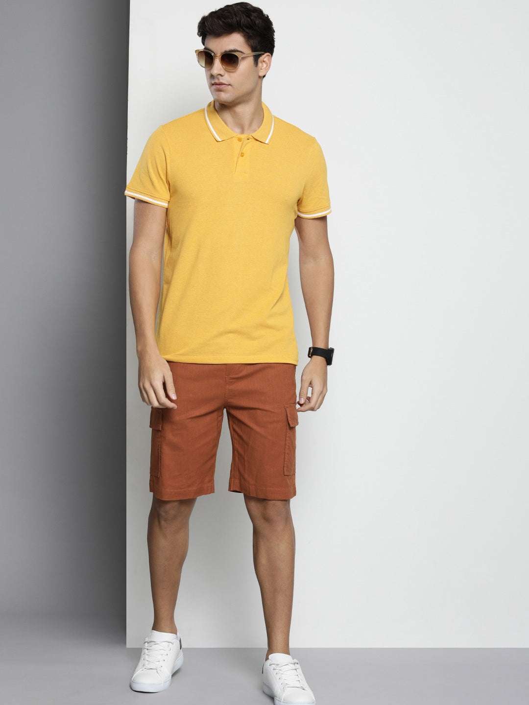 Shop Men Linen Cargo Shorts Online.