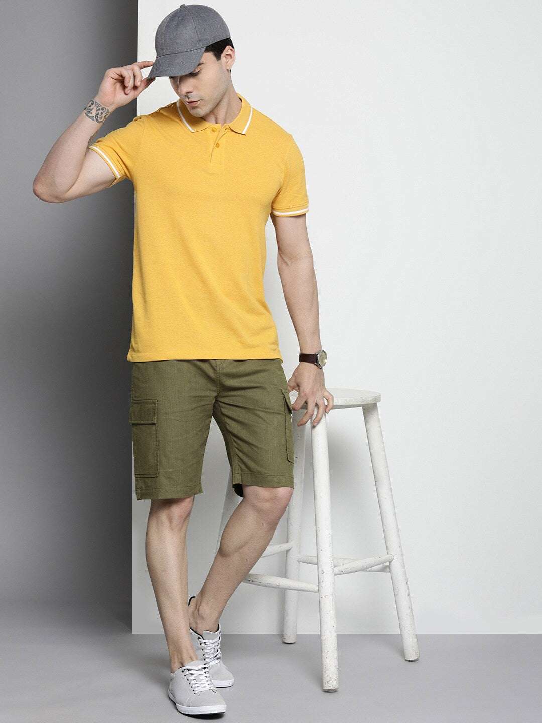 Shop Men Linen Cargo Shorts Online.