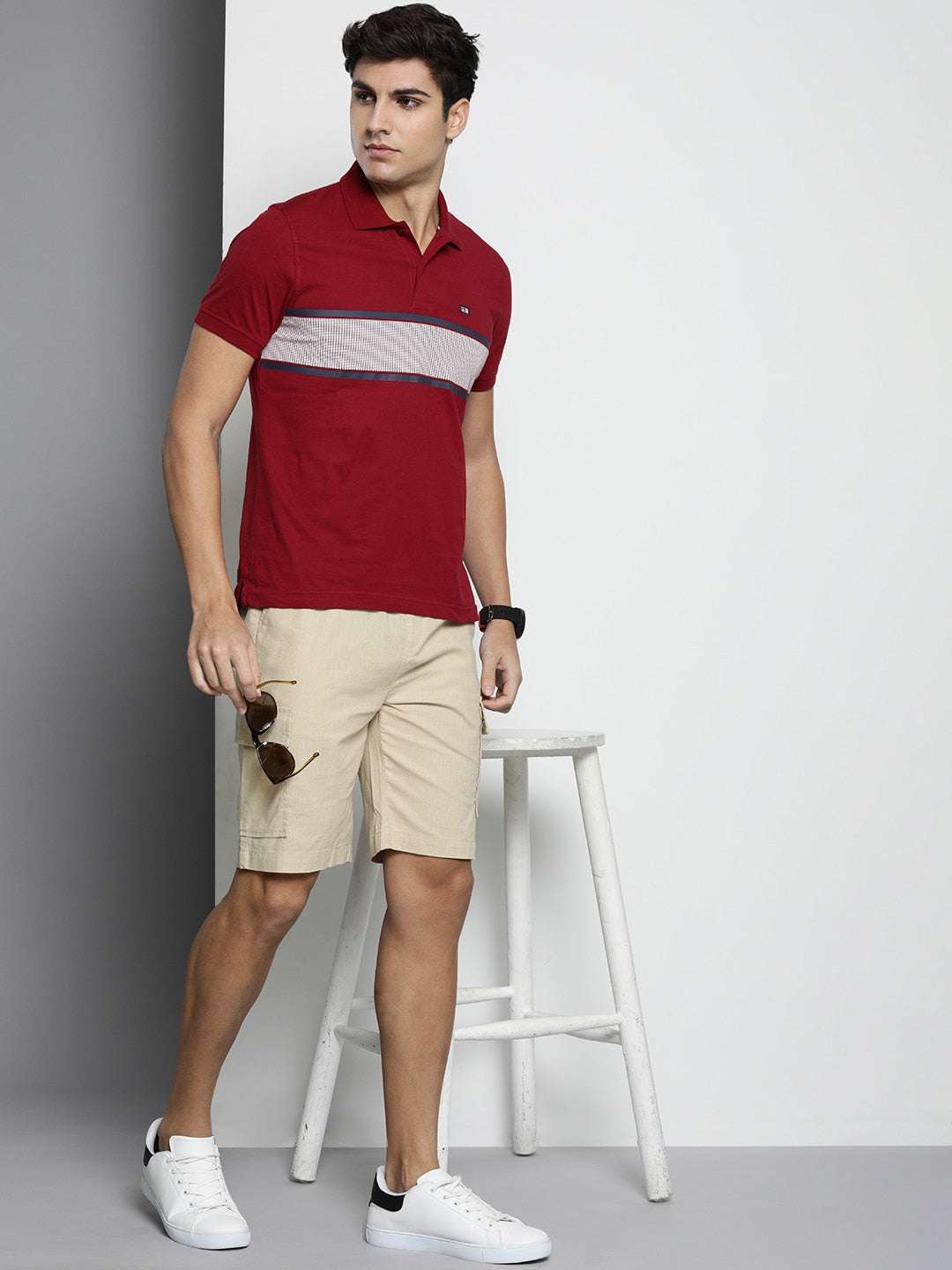 Shop Men Linen Cargo Shorts Online.