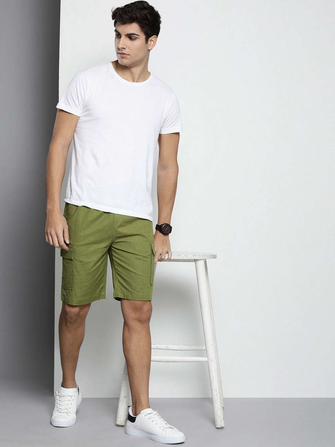 Shop Men Linen Cargo Shorts Online.