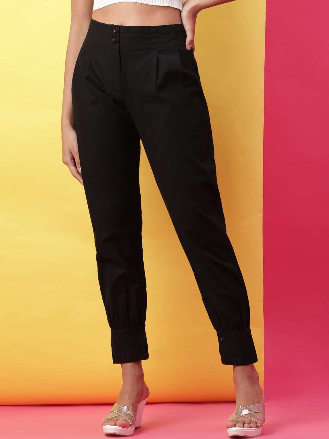 Shop Women High Waist Pleated Pant Online.