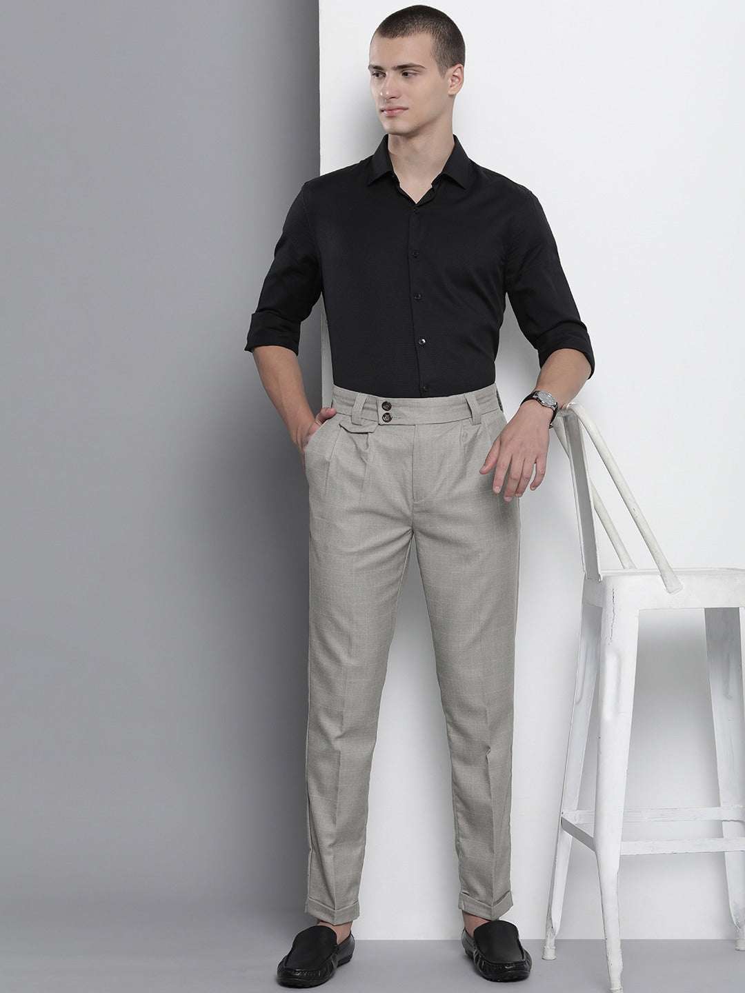 Shop Men Pleated Trouser Online.