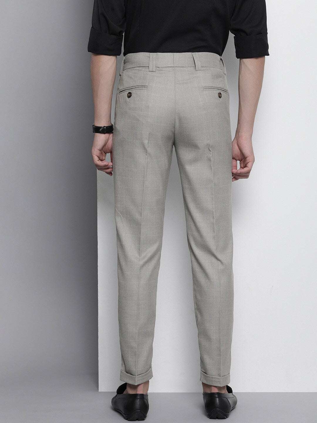 Shop Men Pleated Trouser Online.