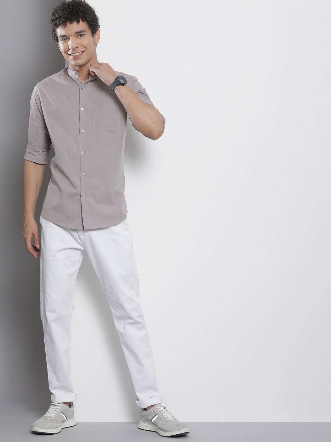 Shop Men's Solid Regular Fit Shirt Online.