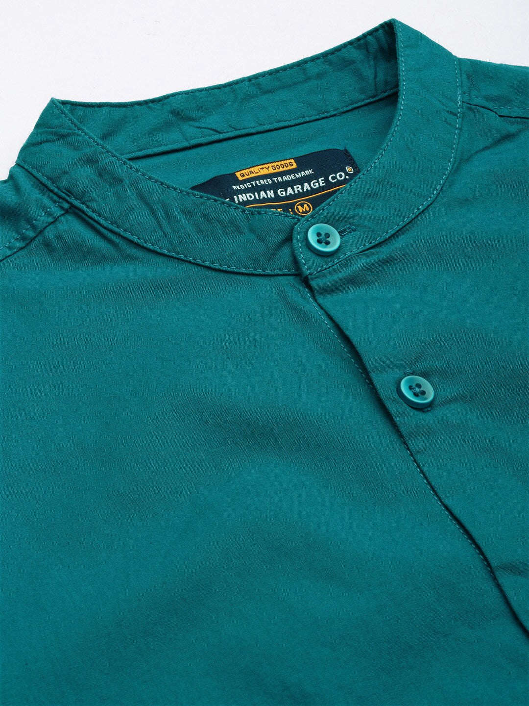 Shop Men's Solid Regular Fit Shirt Online.