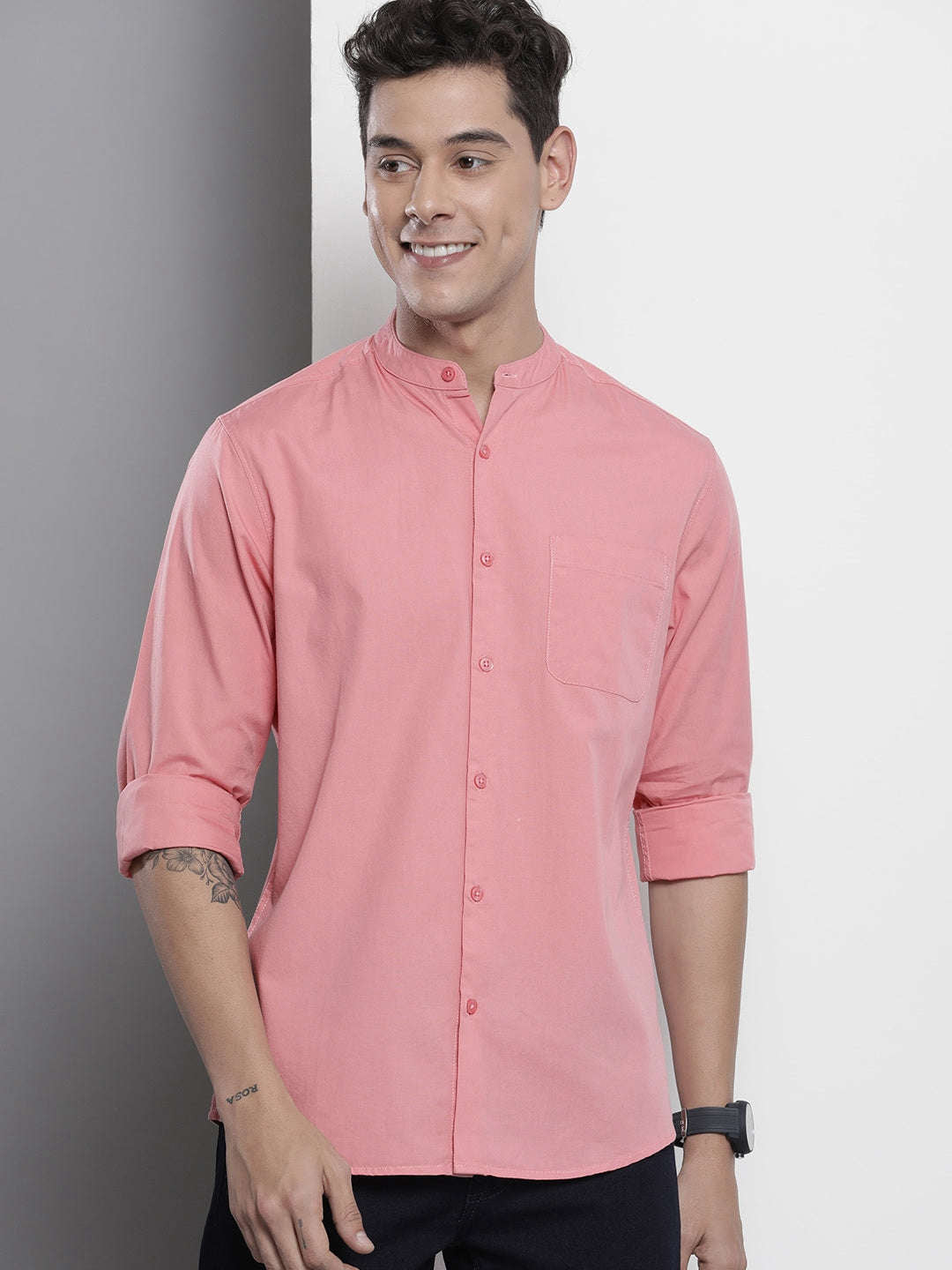 Shop Men's Solid Regular Fit Shirt Online.