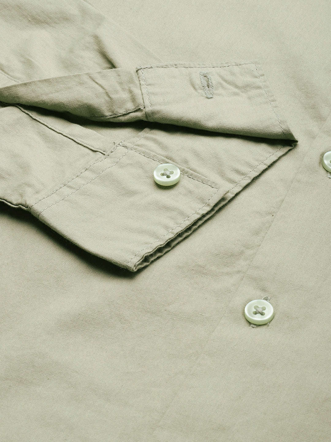 Shop Men's Solid Regular Fit Shirt Online.