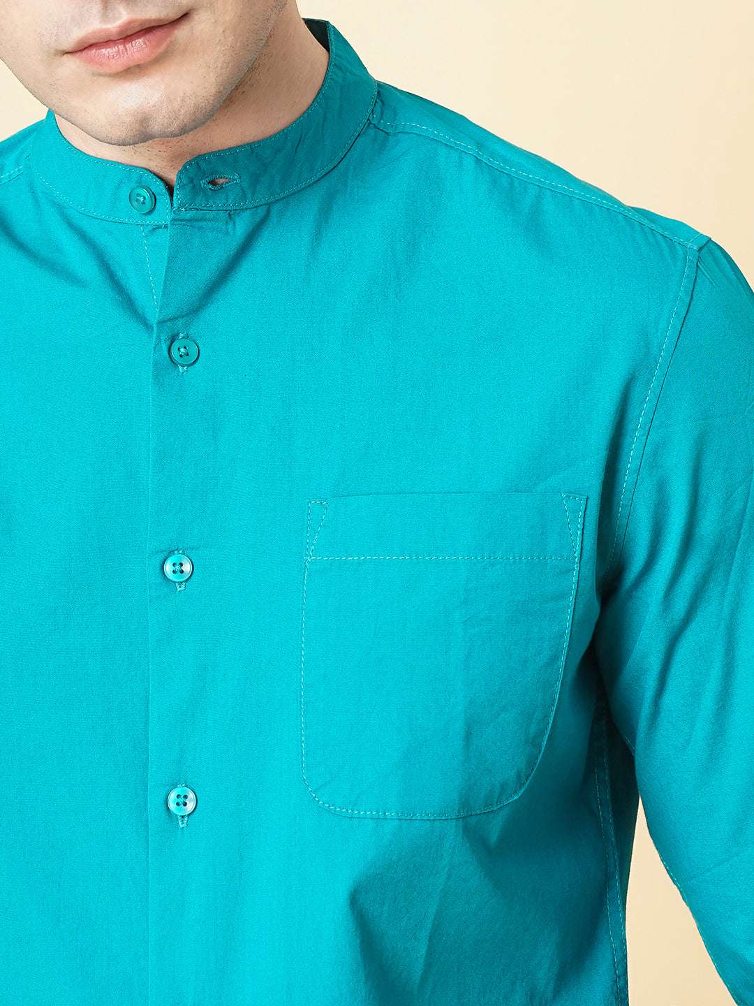 Shop Men's Solid Regular Fit Shirt Online.