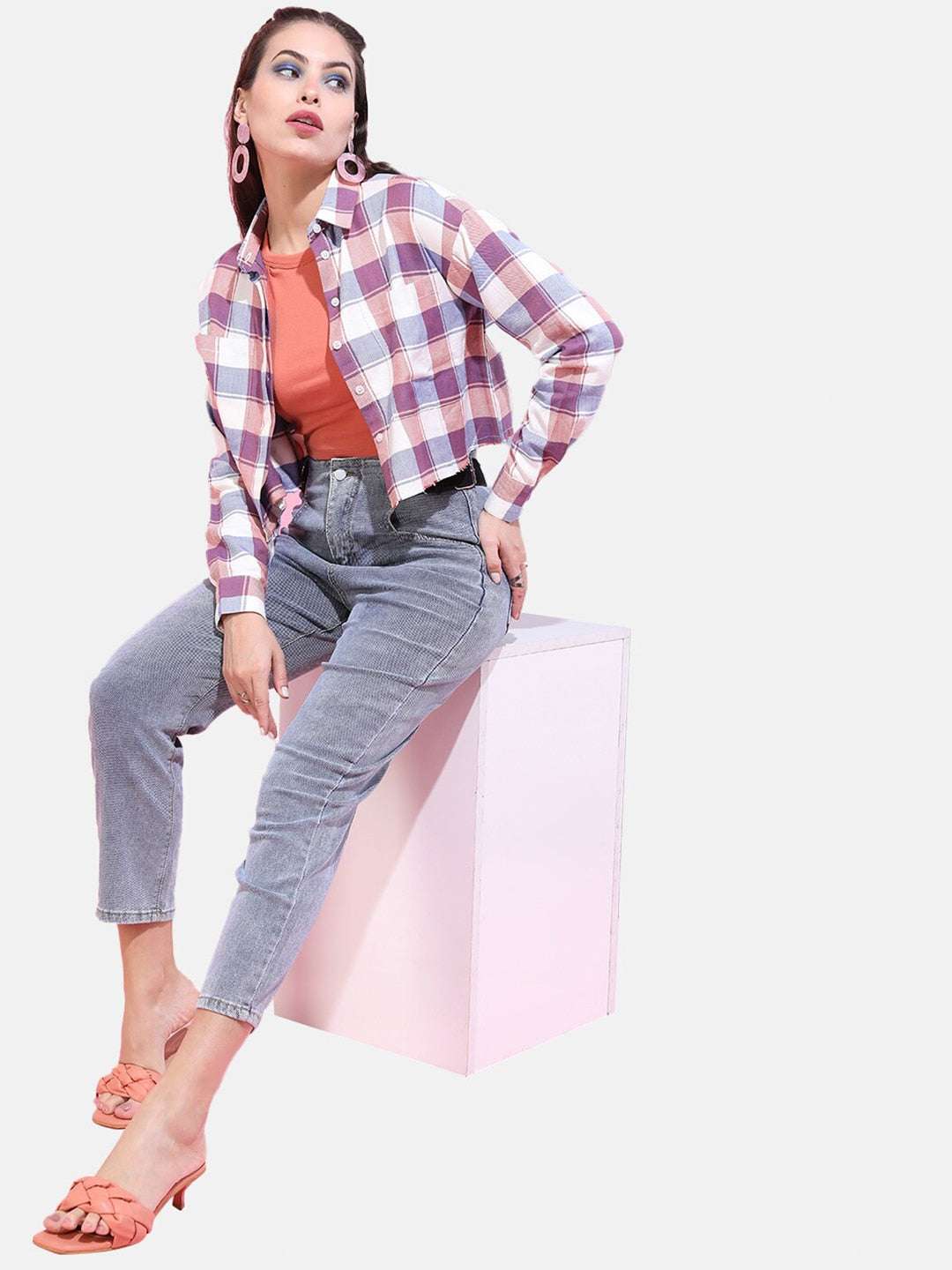 Shop Women Cropped Checked Shirt Online.