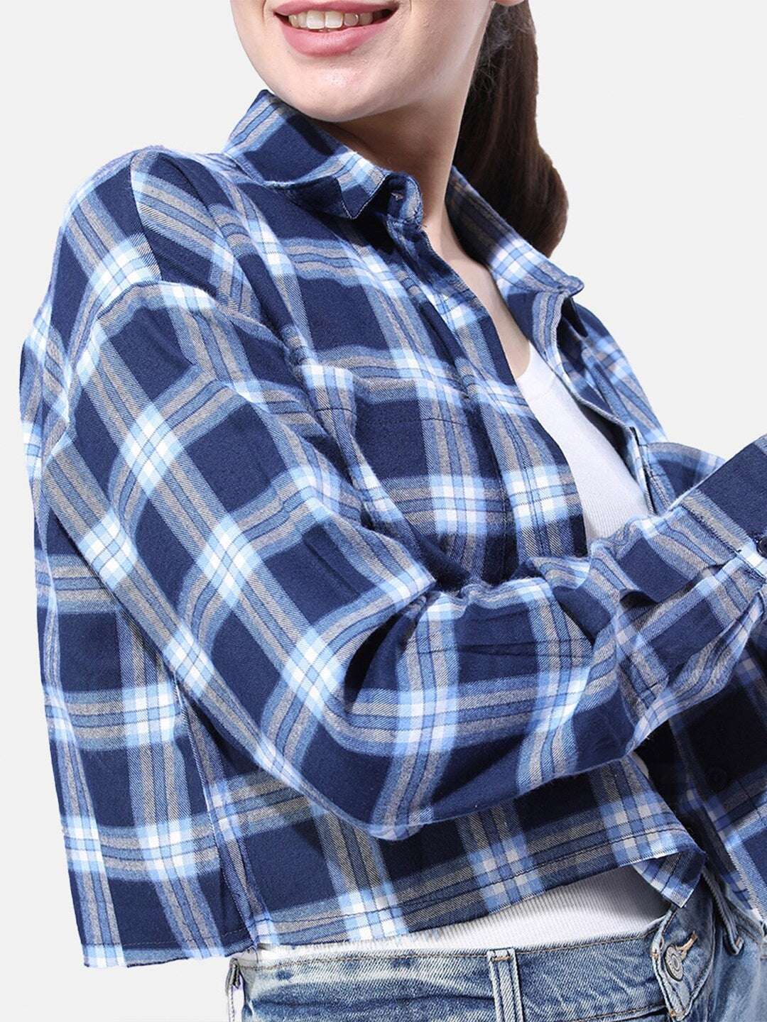 Shop Women Cropped Checked Shirt Online.