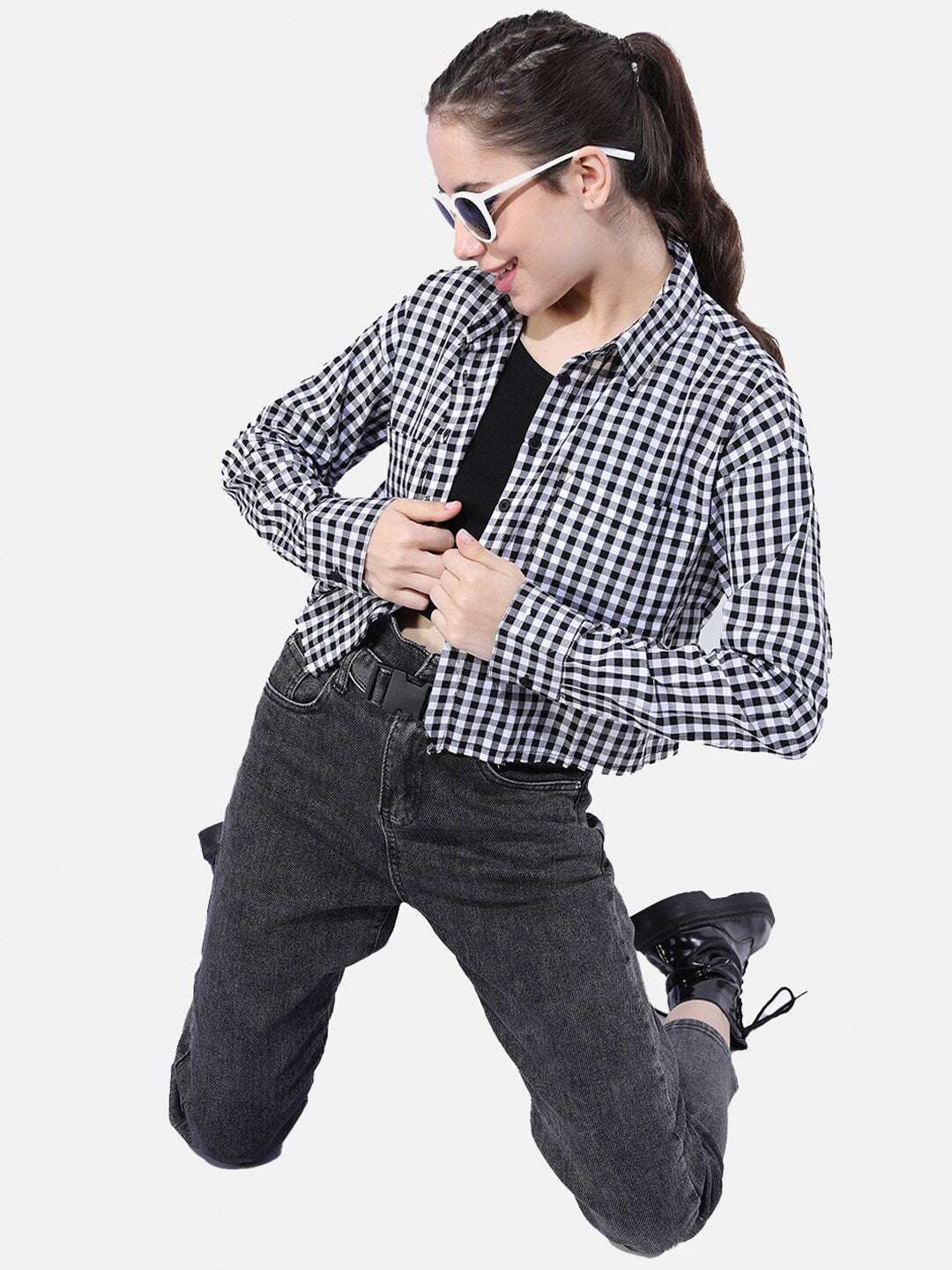 Shop Women Cropped Checked Shirt Online.