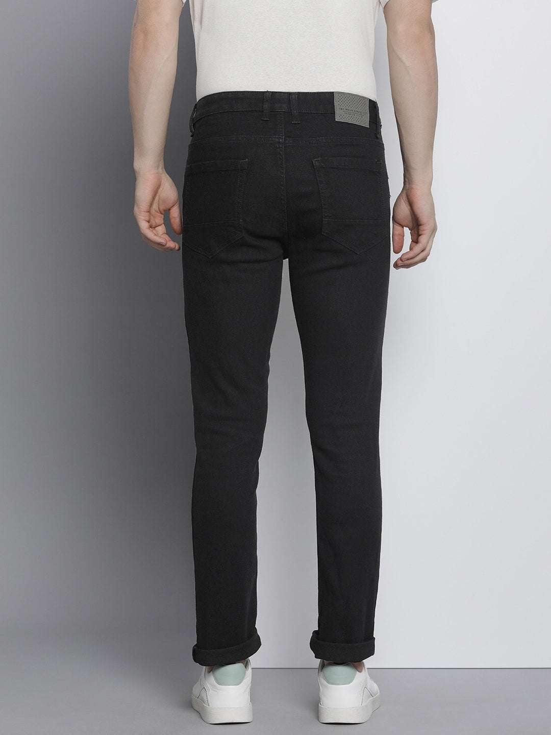 Shop Men Slim Fit Jeans Online.