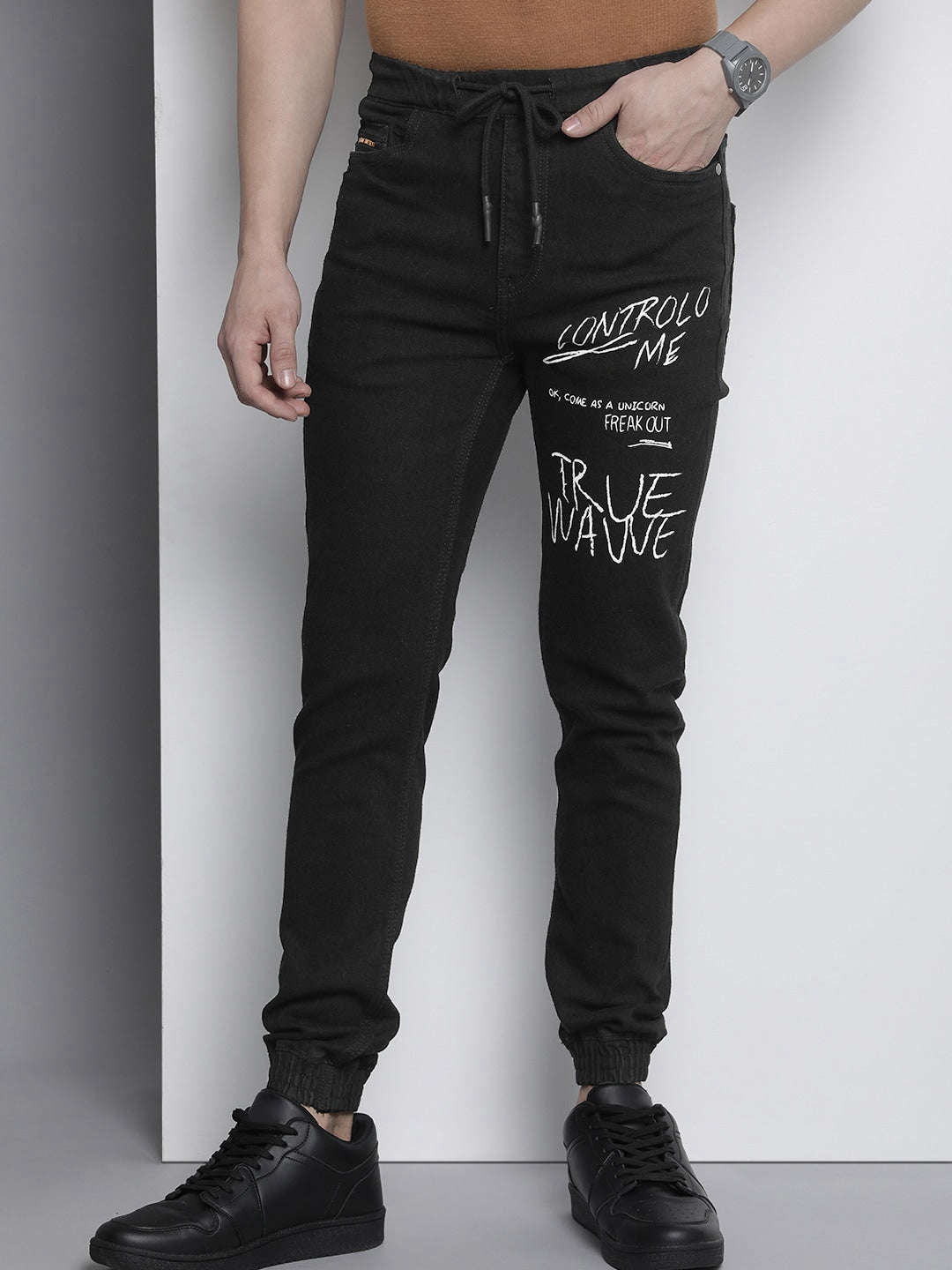 Shop Men Jogger Jeans Online.