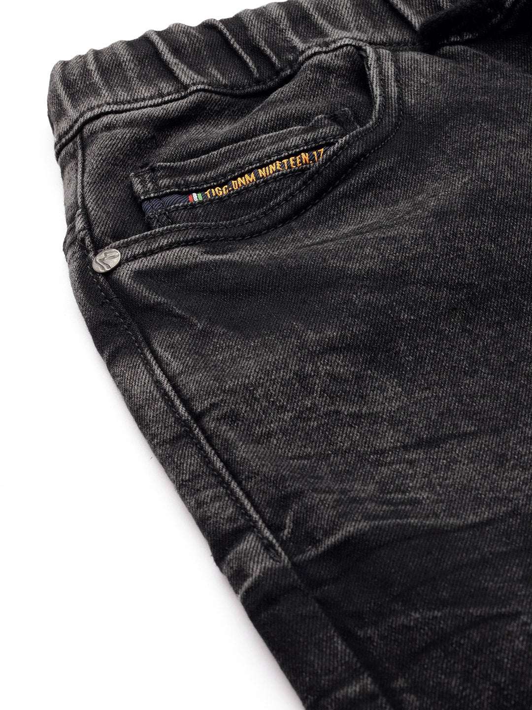 Shop Men Slim Fit Jeans Online.