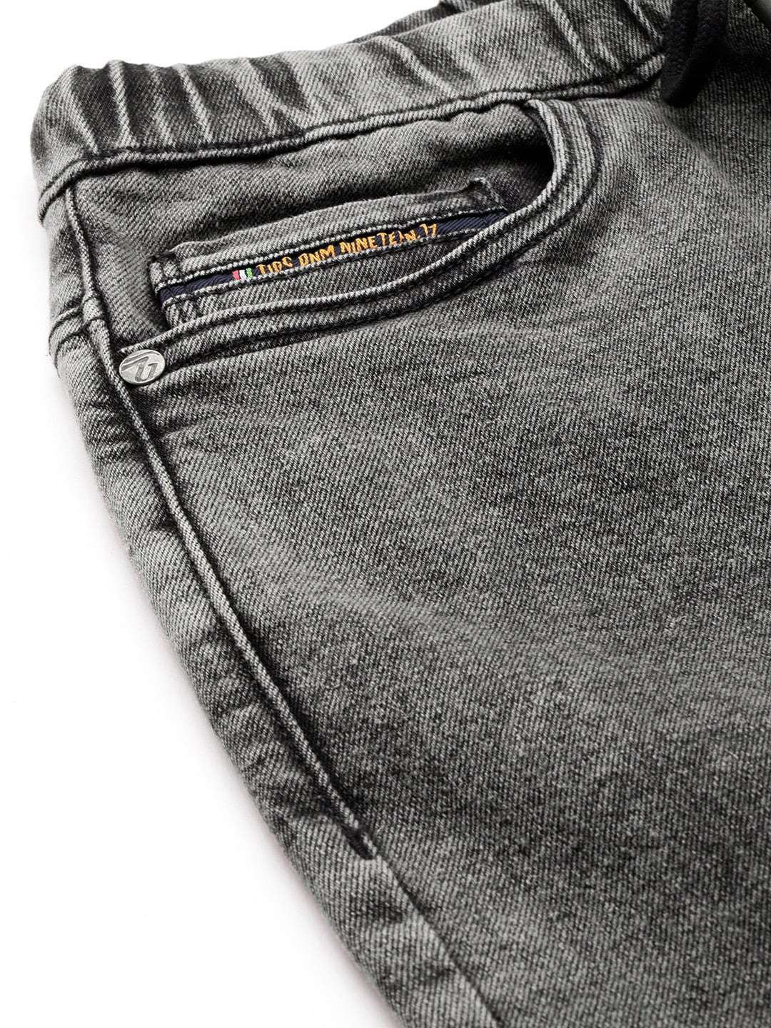 Shop Men Slim Fit Jeans Online.