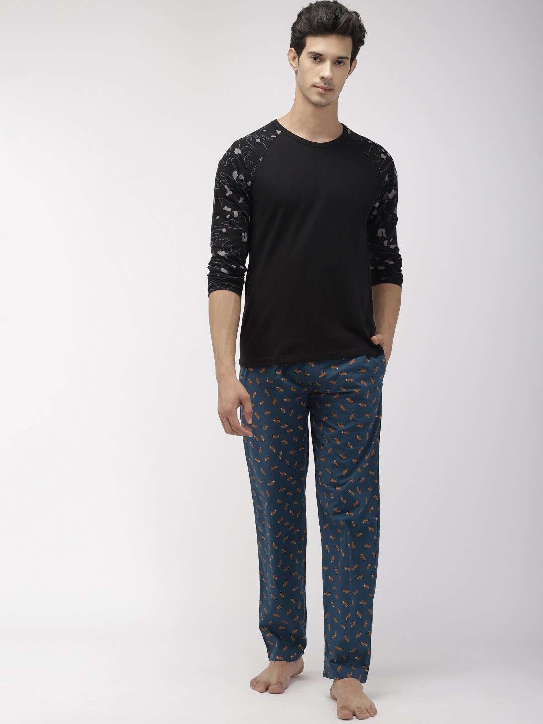 Shop Men Lounge Pant Online.