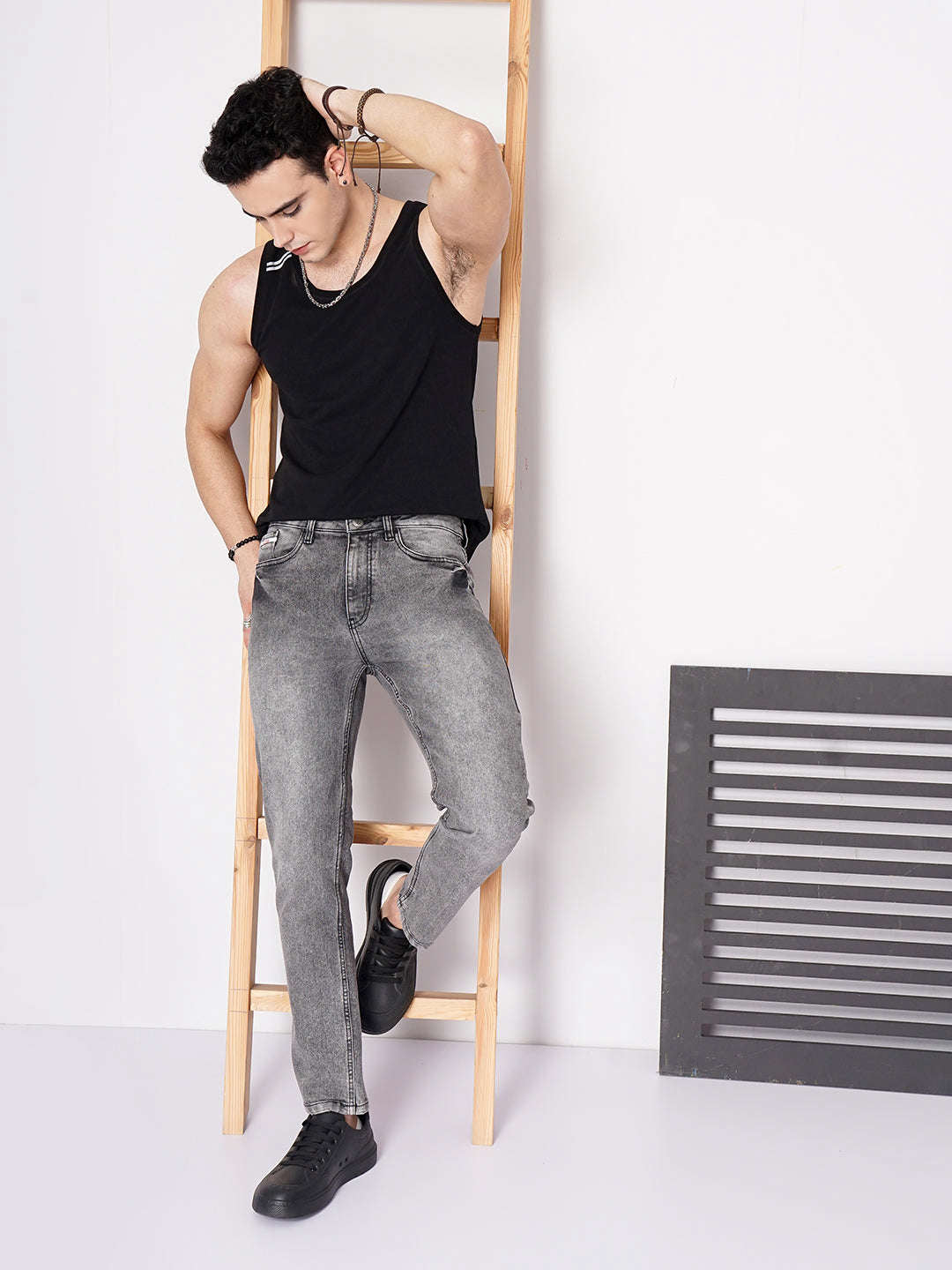 Shop Men Slim Fit Jeans Online.