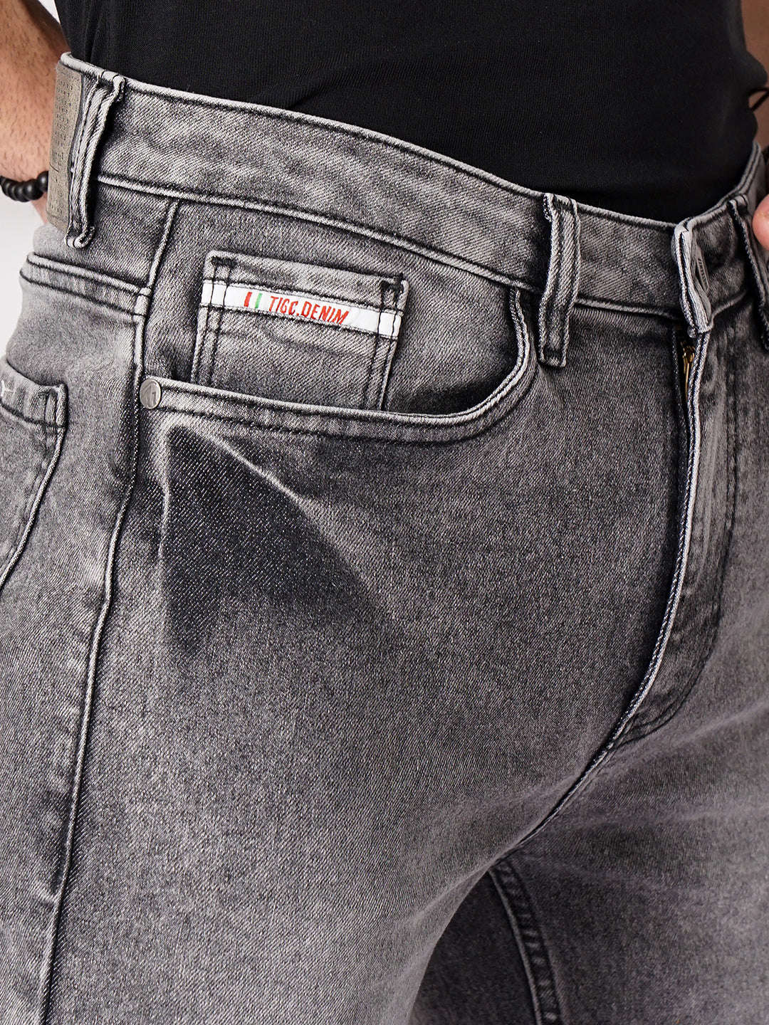 Shop Men Slim Fit Jeans Online.